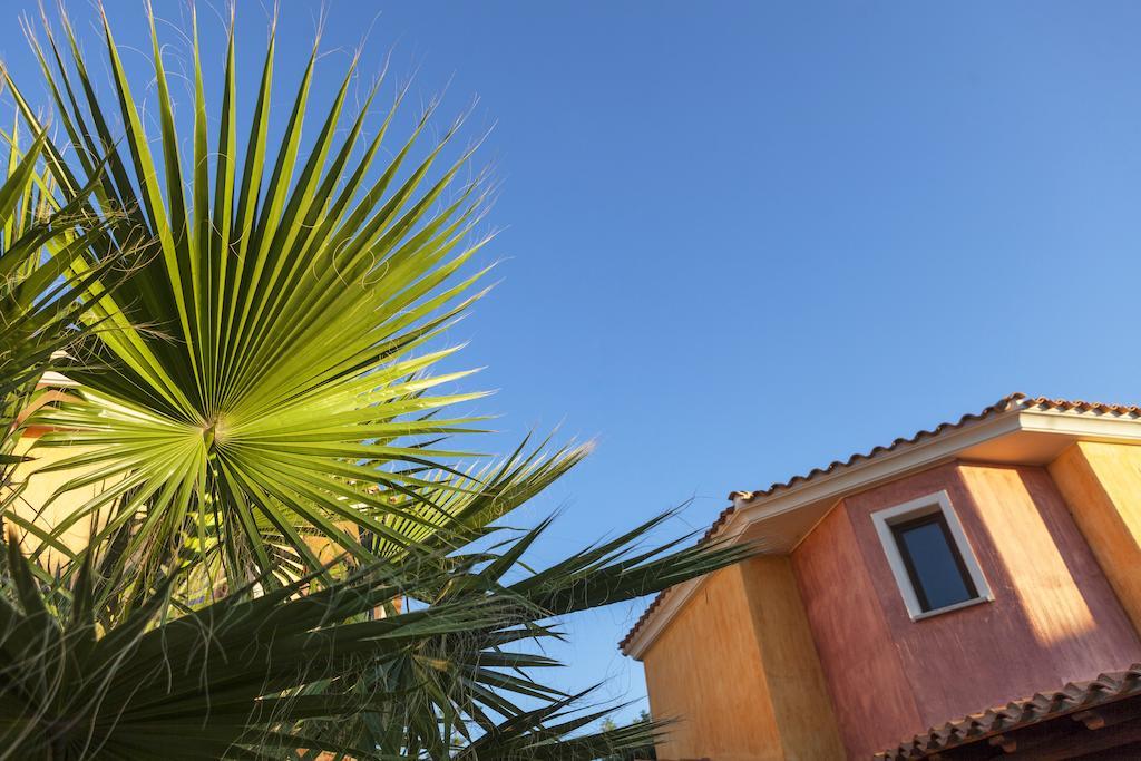 Agora Villa *