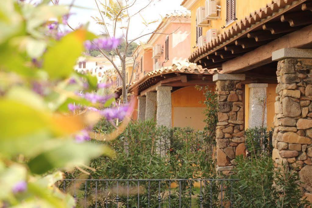 Agora Villa *